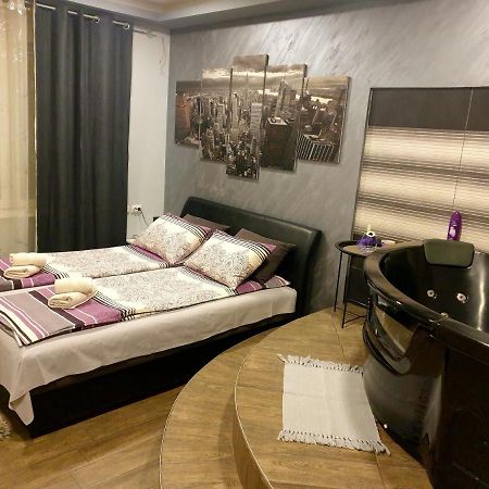 Ceca Apartman Nis Luaran gambar
