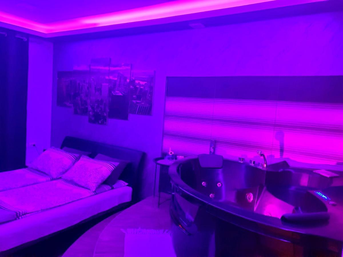 Ceca Apartman Nis Luaran gambar
