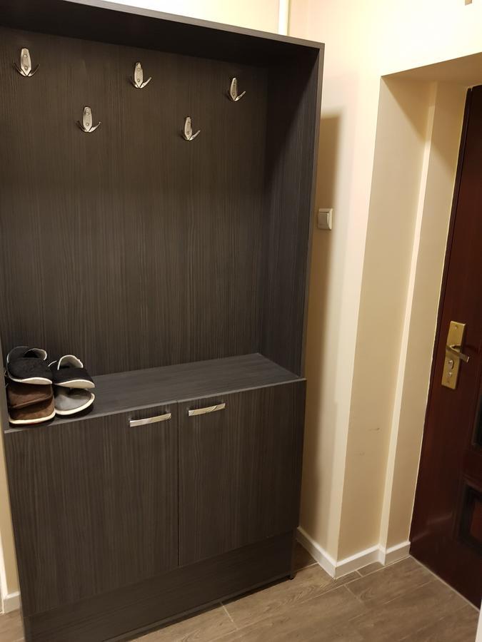 Ceca Apartman Nis Luaran gambar