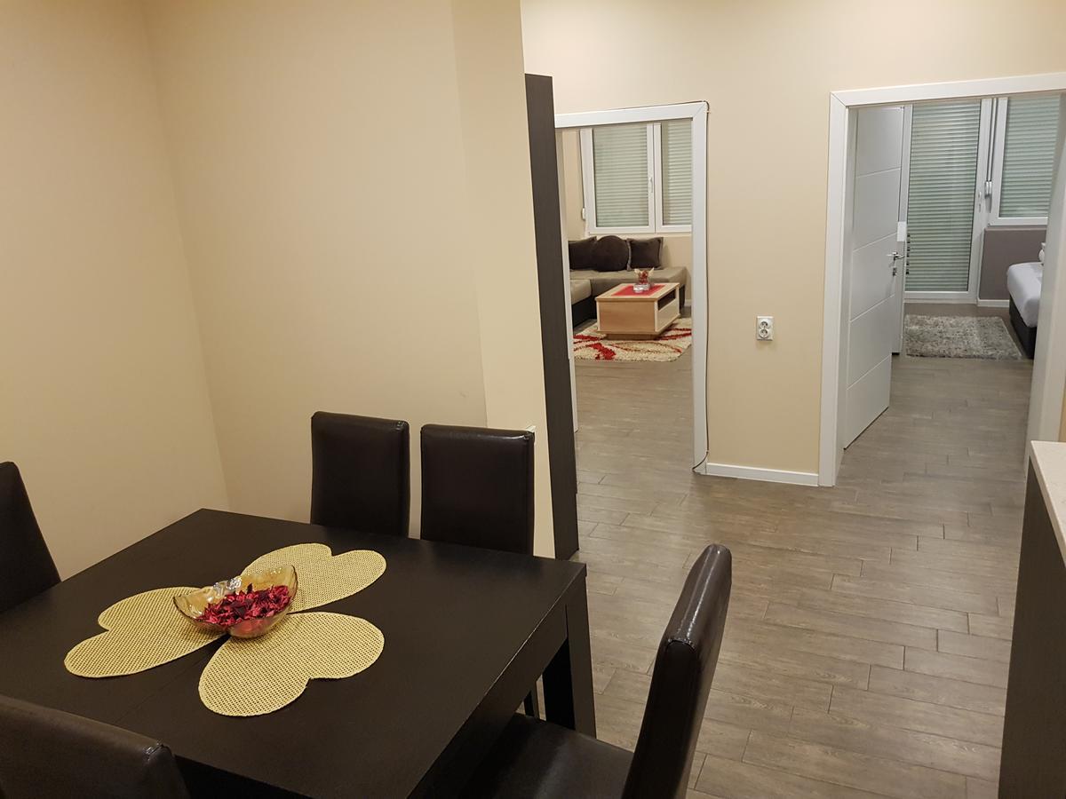Ceca Apartman Nis Luaran gambar