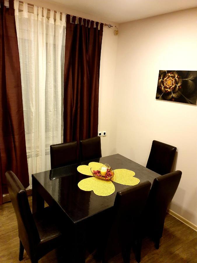 Ceca Apartman Nis Luaran gambar