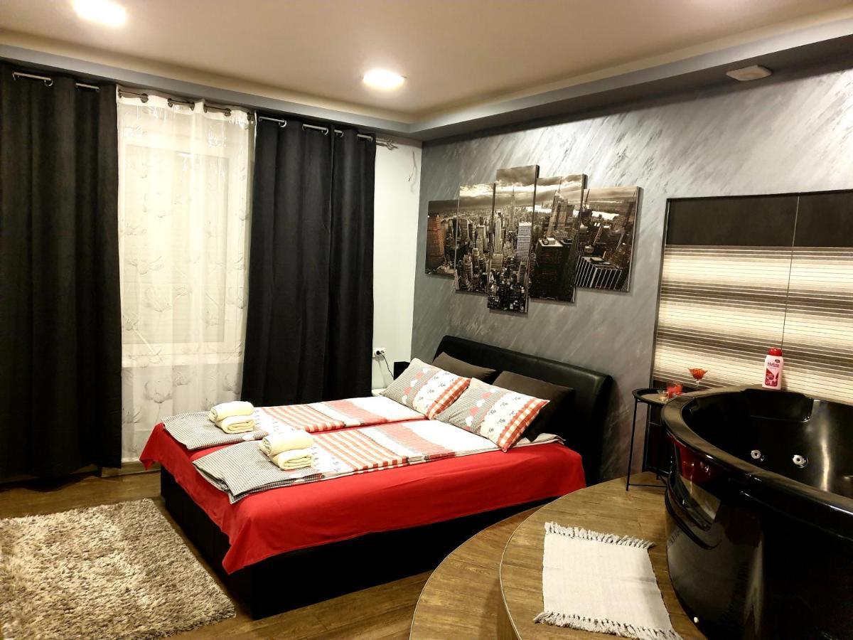 Ceca Apartman Nis Luaran gambar